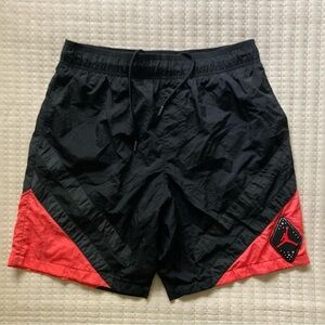 Nike Air Jordan Legacy Infrared Nylon Athletic Shorts Mens Large 8” Pockets